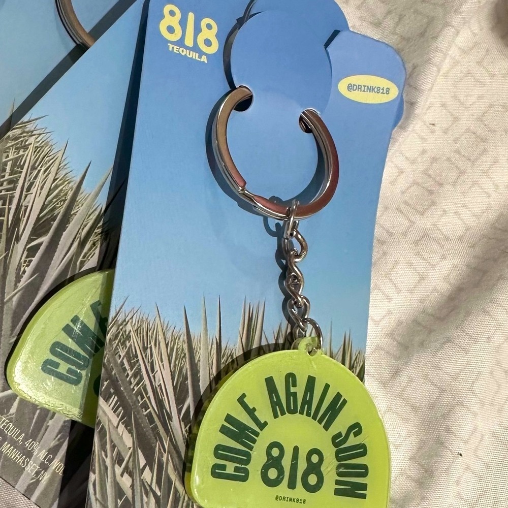 818 Kendall Jenner Tequila Keychain original